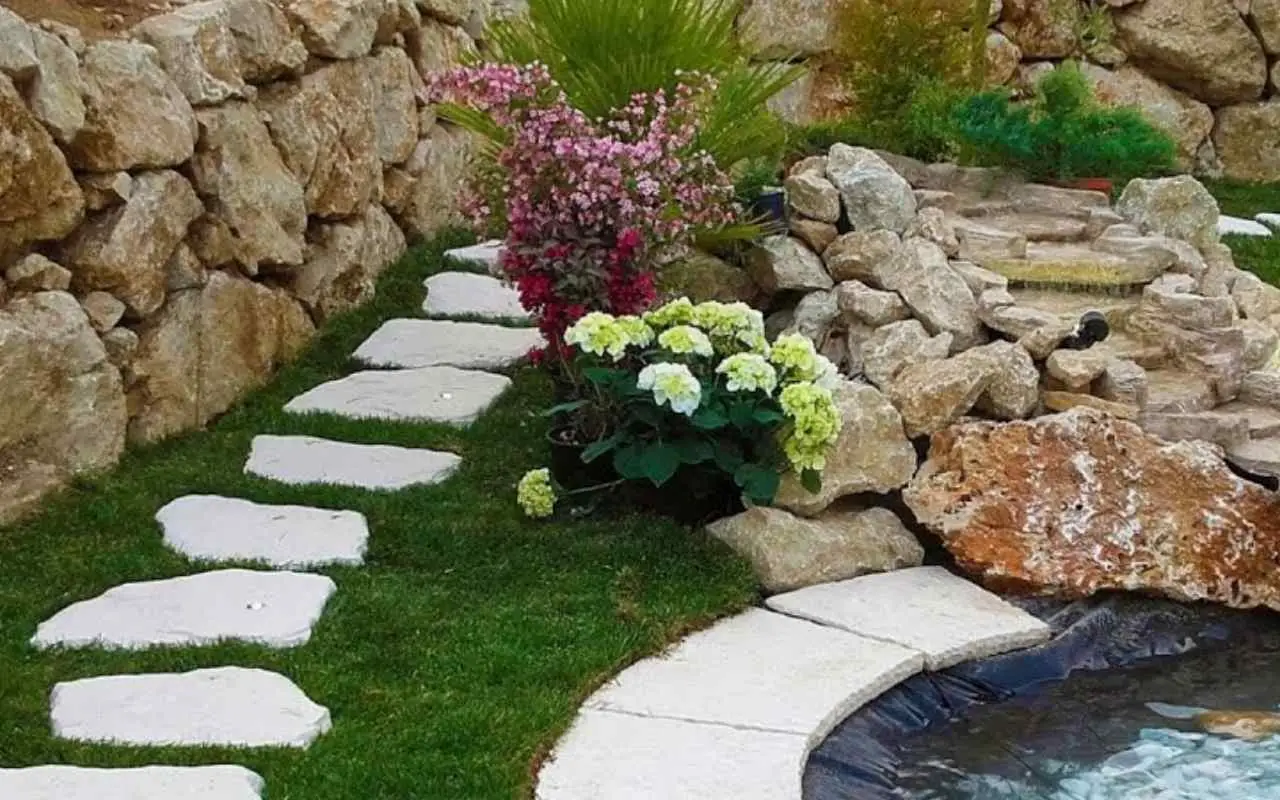 Questo arbusto poco noto trasforma il giardino in un’oasi profumata anche in inverno: scopri la scelta dei vivaisti Questo arbusto poco noto trasforma il giardino in un’oasi profumata anche in inverno: scopri la scelta dei vivaisti